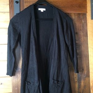 Black Cardigan w/ pockets!